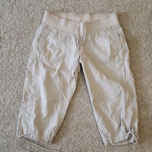 Capris